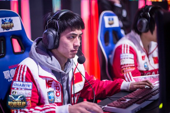 lpl惊现"penta-kill" we替补sky成近期焦点